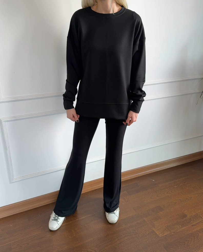 Siyah Yumuşak Dokulu Sweatshirt