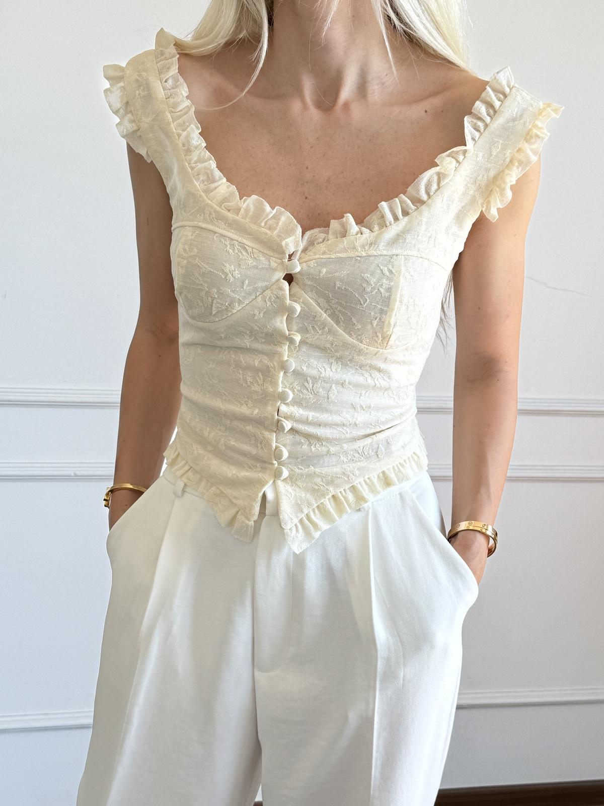 Açık Sarı Fırfırlı Dantelli Bluz