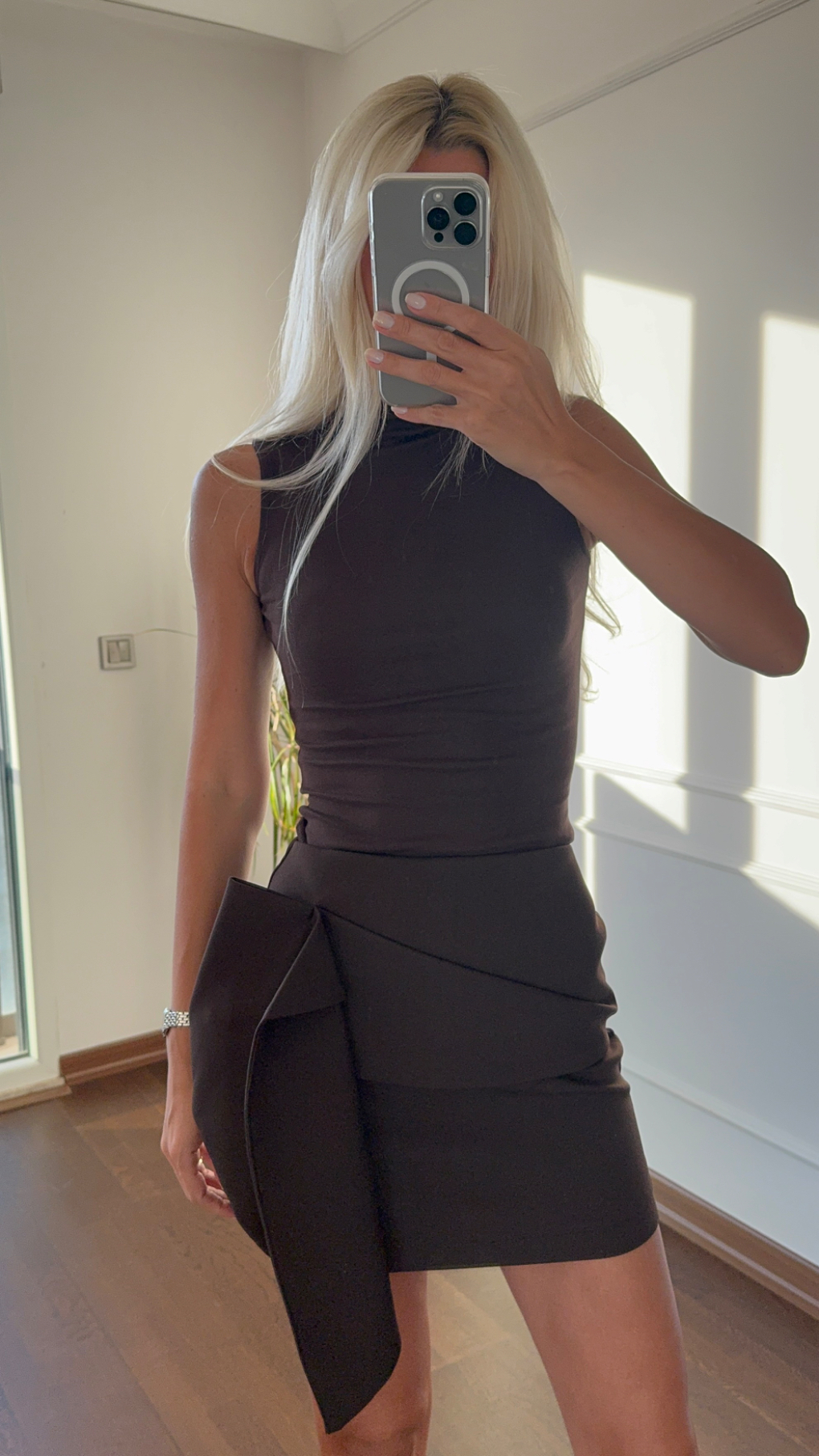 Yaka Detaylı Body Kahverengi