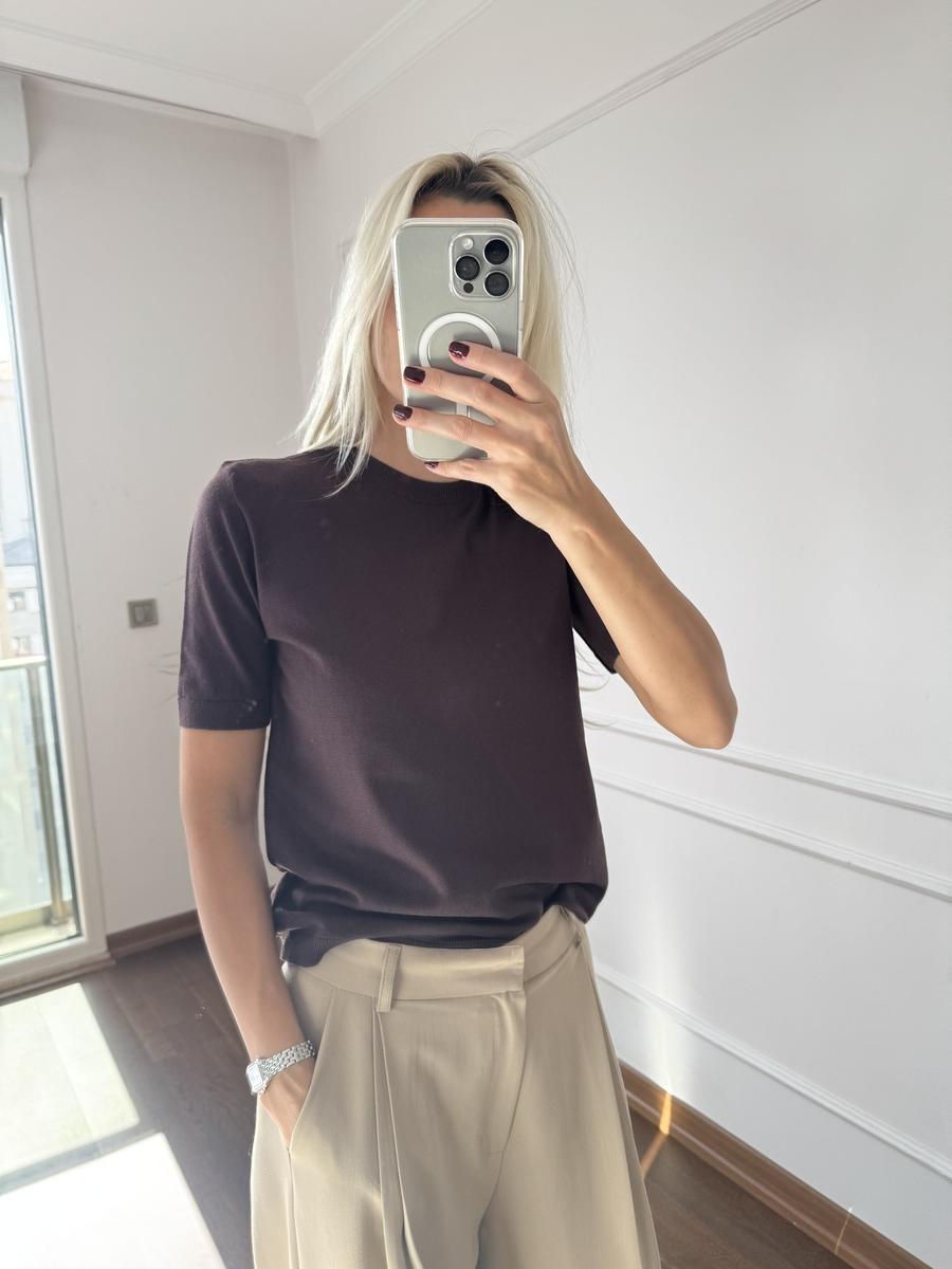 Kahverengi Triko Kısa Kollu Kazak