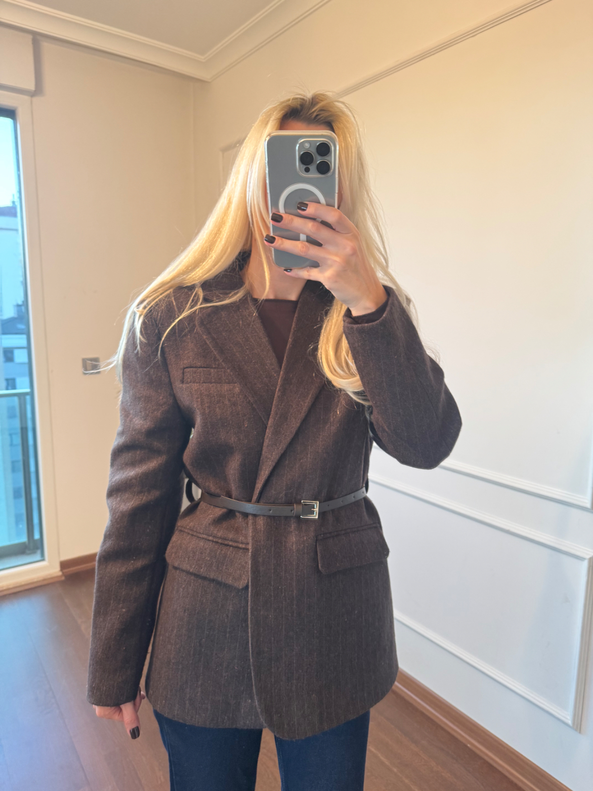 Kemerli Çizgili Kahverengi Kaşe Ceket