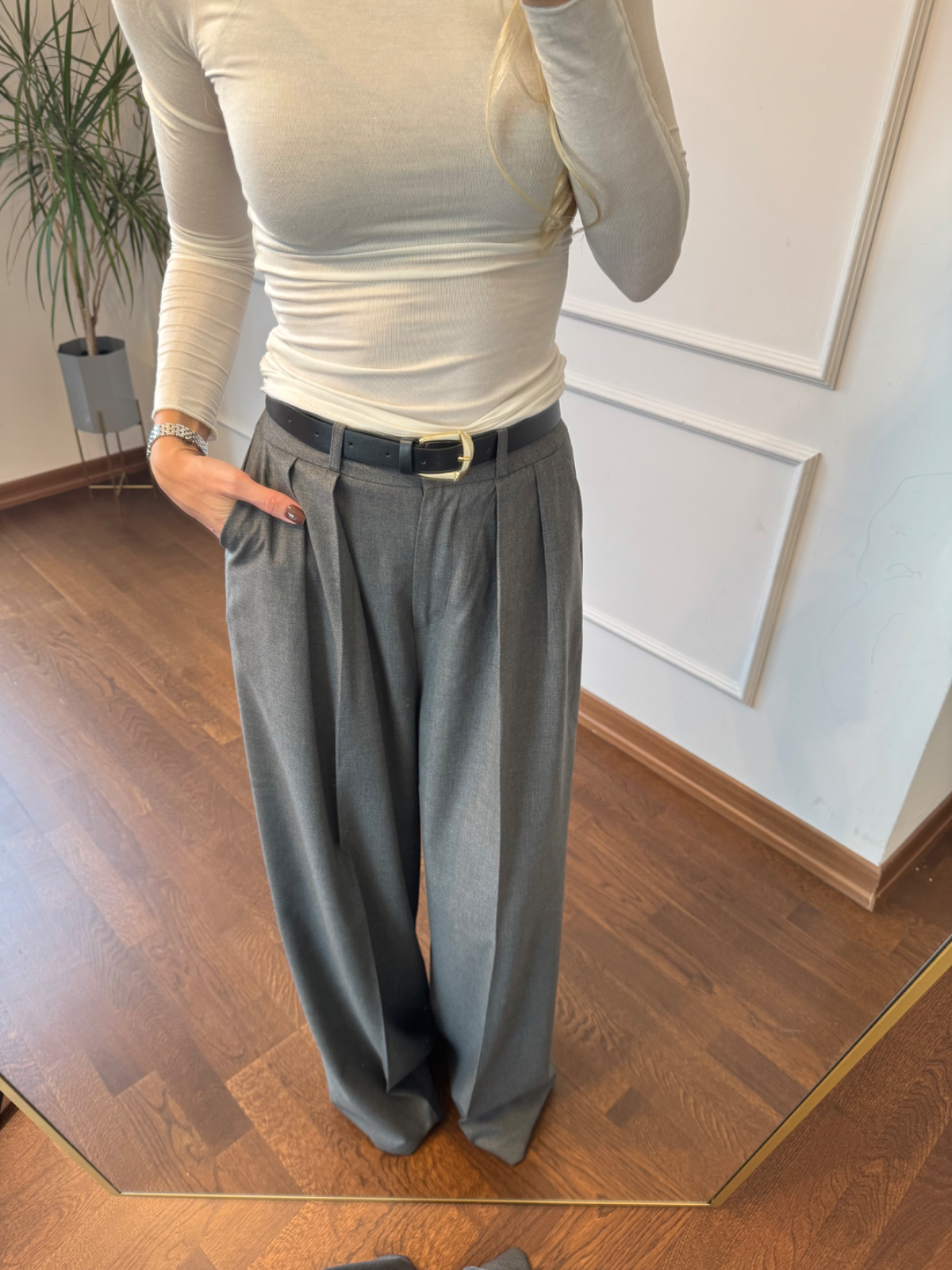 Pileli Kemerli Antrasit Palazzo Pantolon